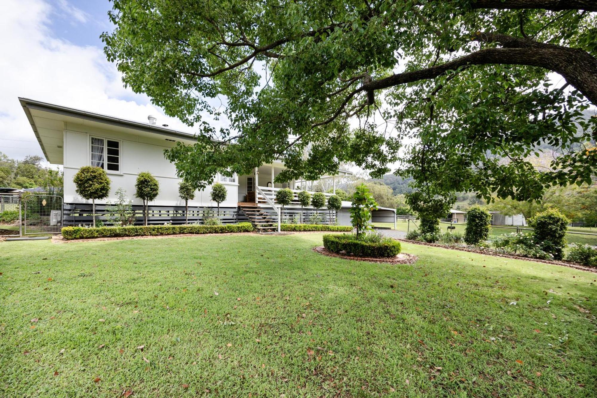 Cottage On Lamington Canungra Exterior photo